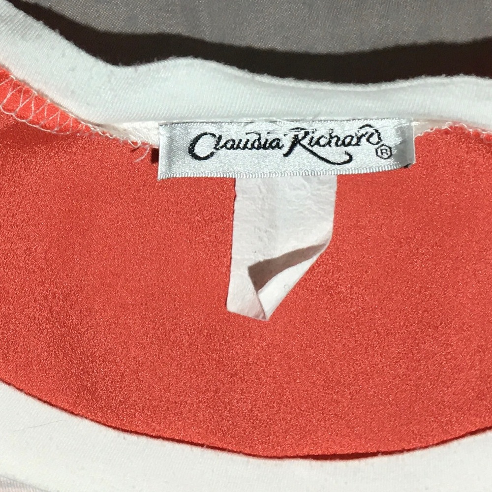 Two tone tee - Picture 3 of 4